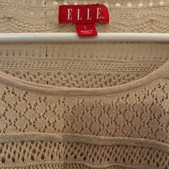 Elle size three quarter length shirt. - Picture 3 of 3